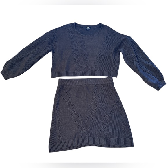 SOLD- 
Anthropologie Maeve Gray Cable Knit Sweater and Skirt Set - Picture 6 of 16